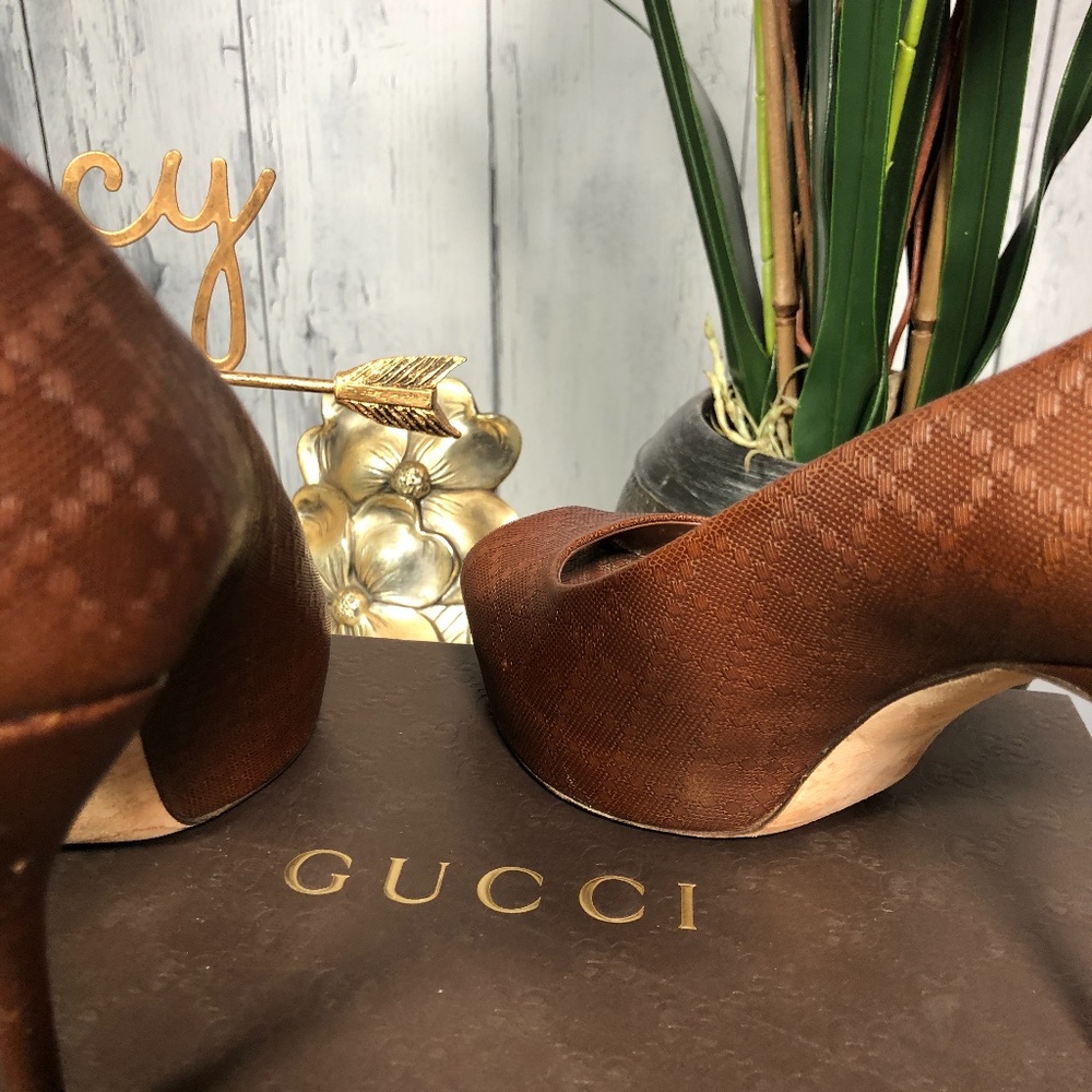 Gucci Sofia Brown Soft Diamante Platform Pumps - image 4
